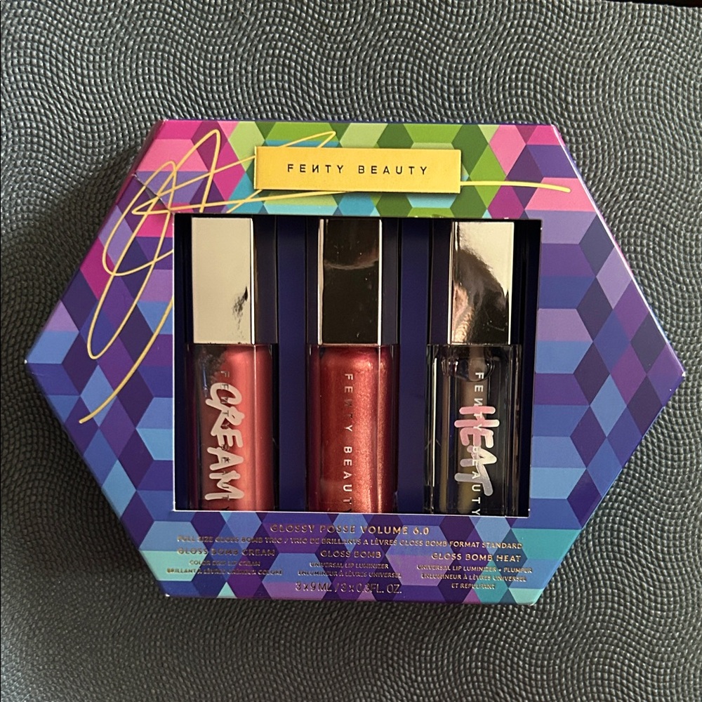 Fenty beauty glossy posse volume 6.0